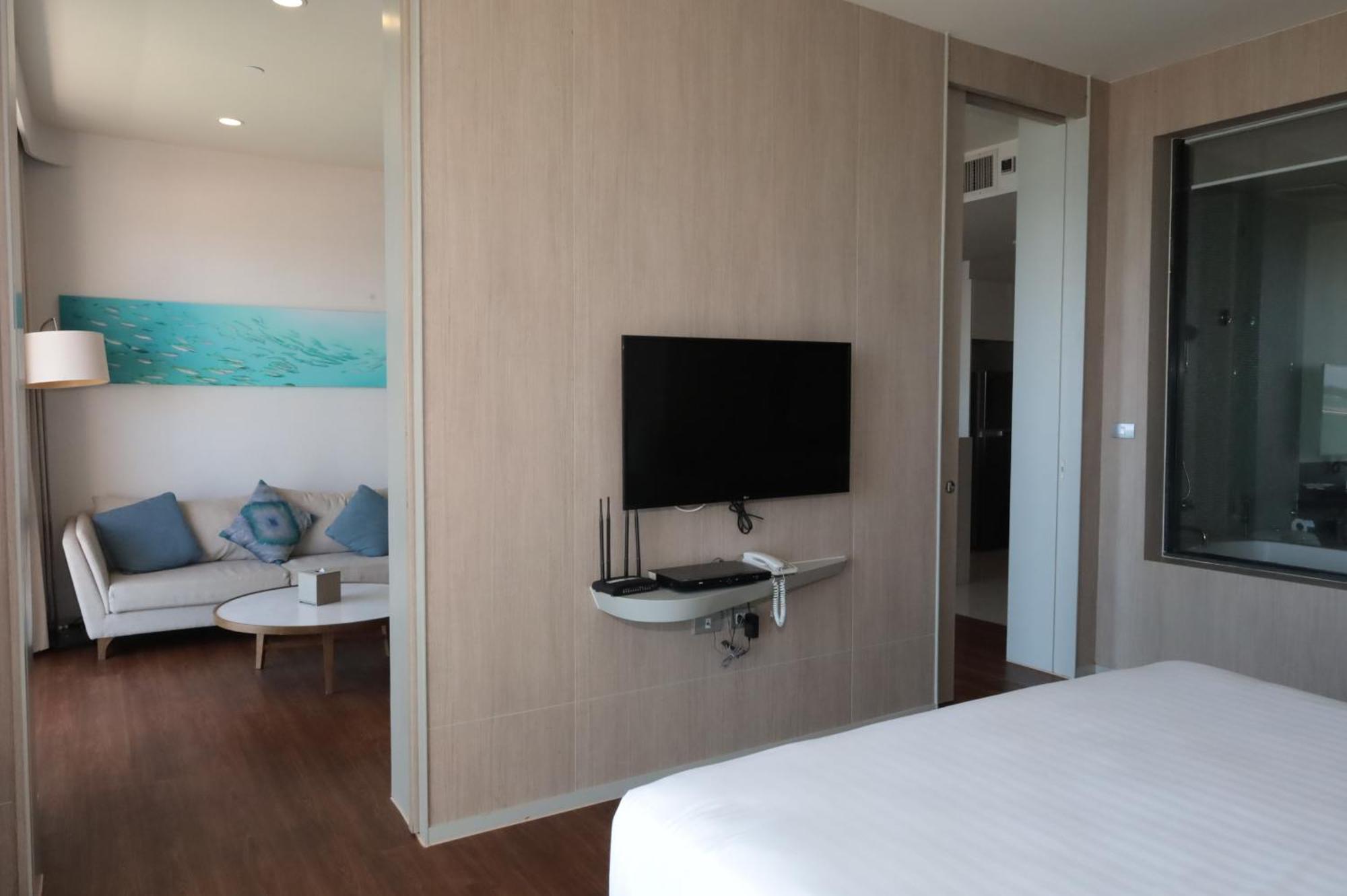 Movenpick Luxury Residence Pattaya-By Noah Jomtien Beach Eksteriør billede