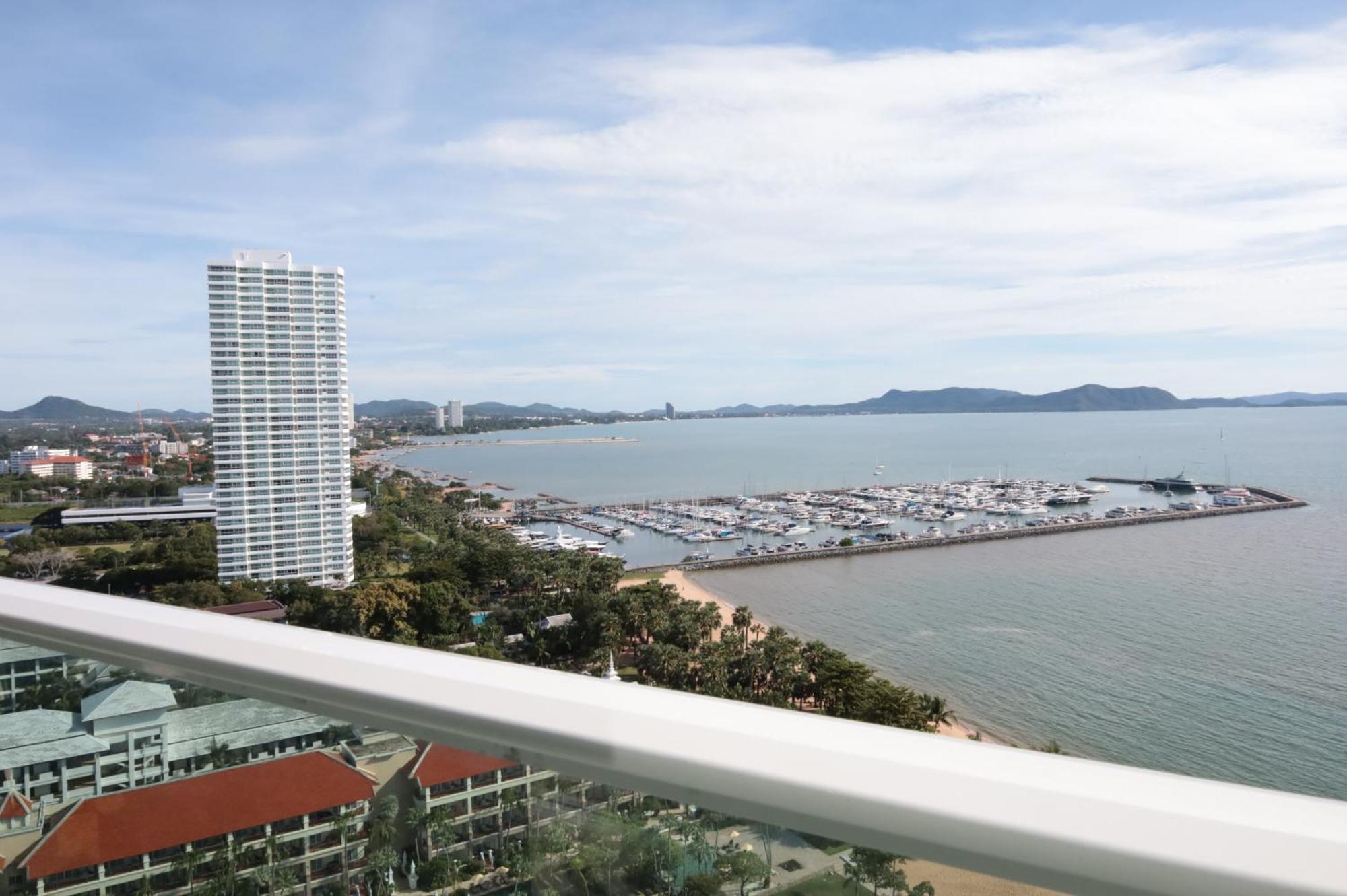 Movenpick Luxury Residence Pattaya-By Noah Jomtien Beach Eksteriør billede