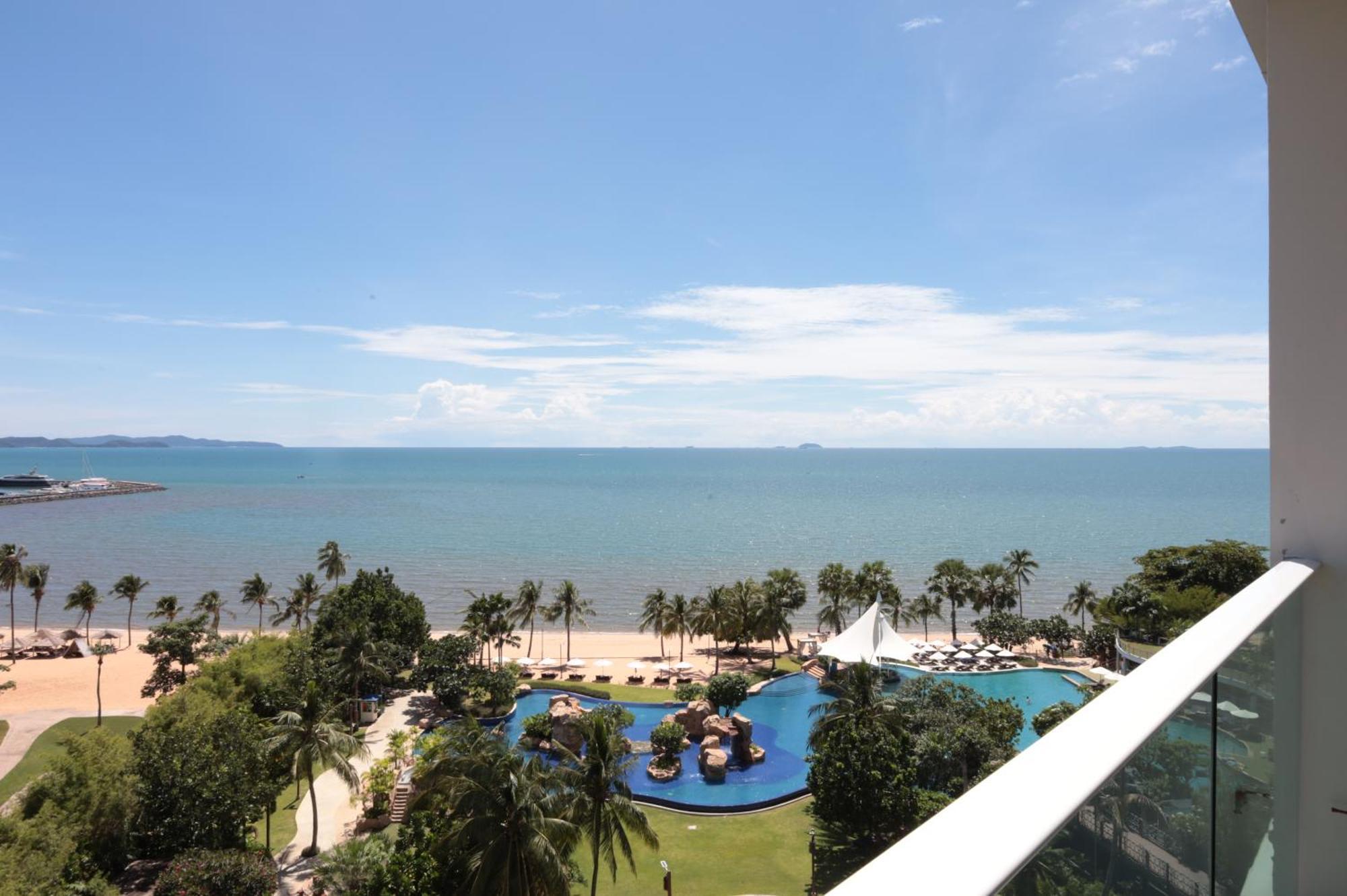 Movenpick Luxury Residence Pattaya-By Noah Jomtien Beach Eksteriør billede