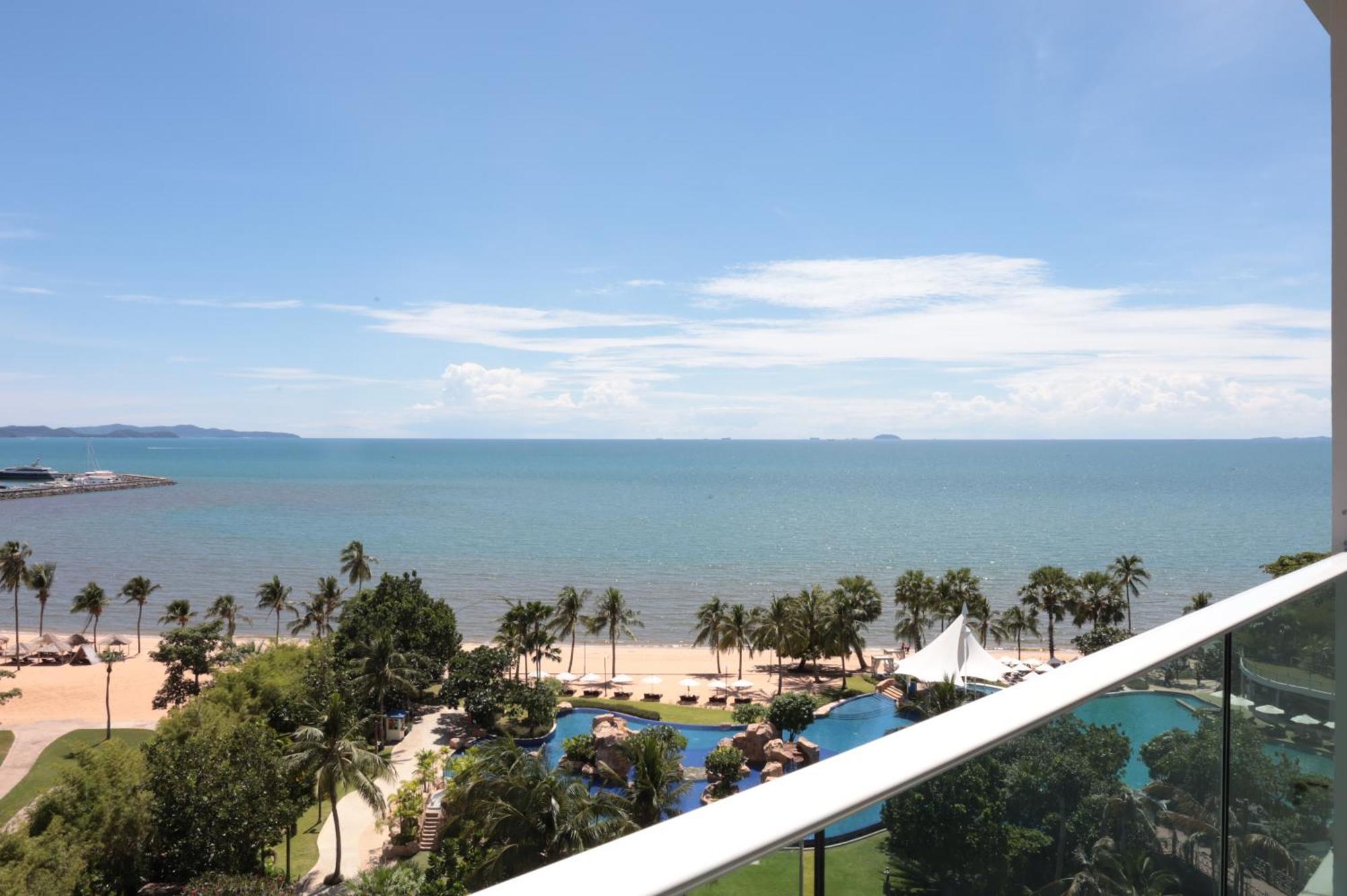 Movenpick Luxury Residence Pattaya-By Noah Jomtien Beach Eksteriør billede