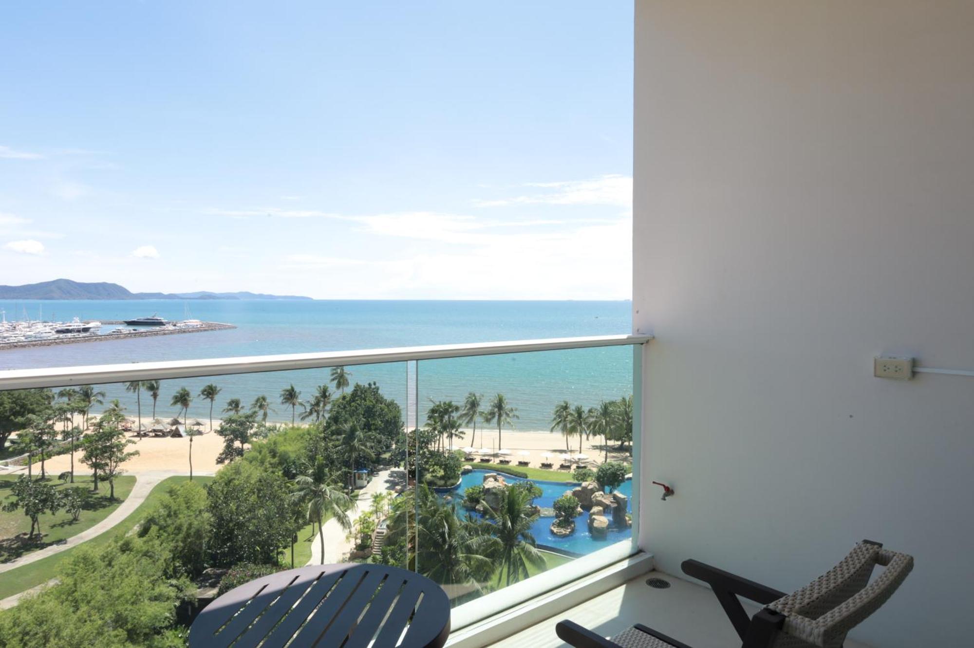 Movenpick Luxury Residence Pattaya-By Noah Jomtien Beach Eksteriør billede