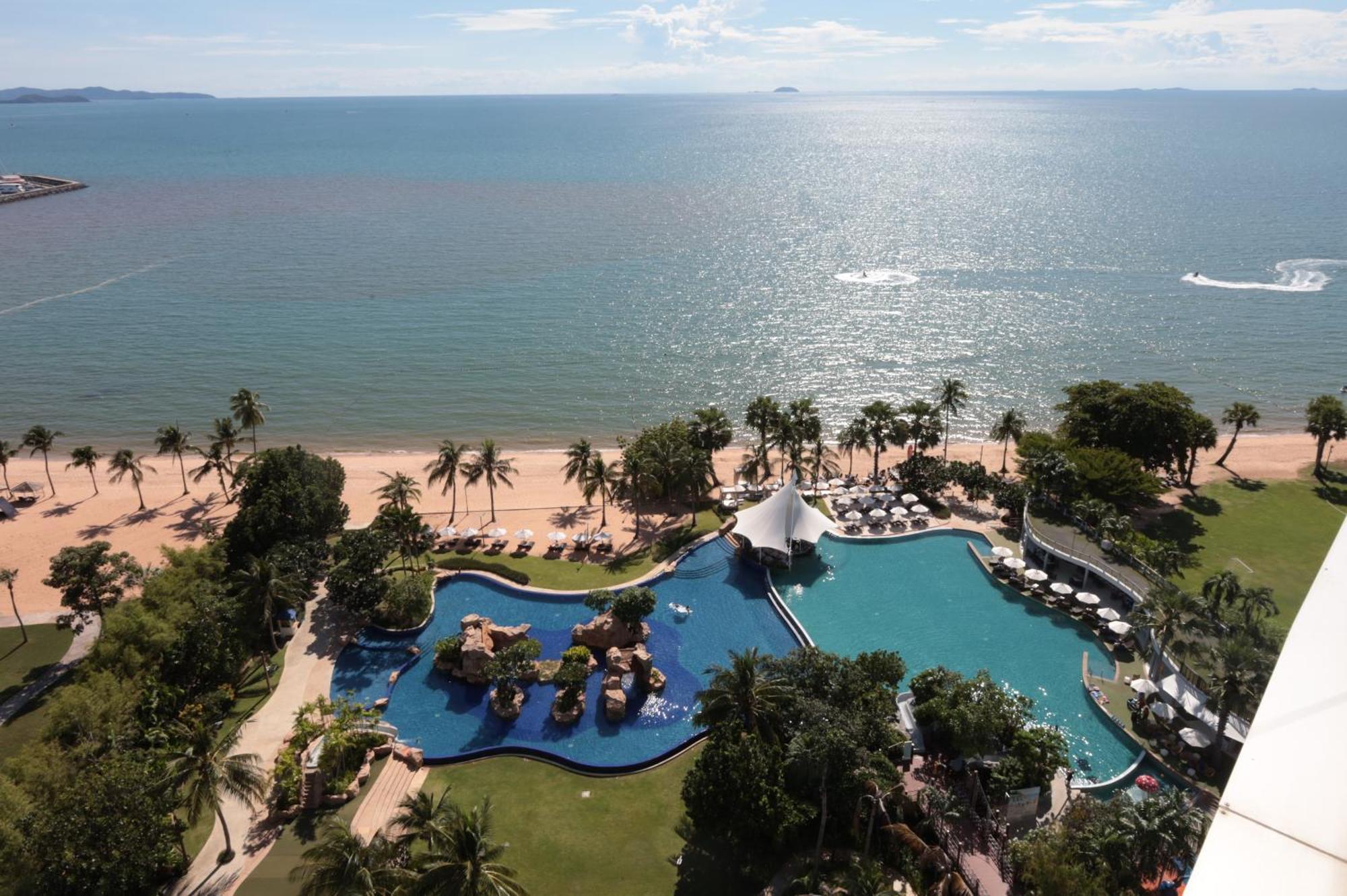 Movenpick Luxury Residence Pattaya-By Noah Jomtien Beach Eksteriør billede